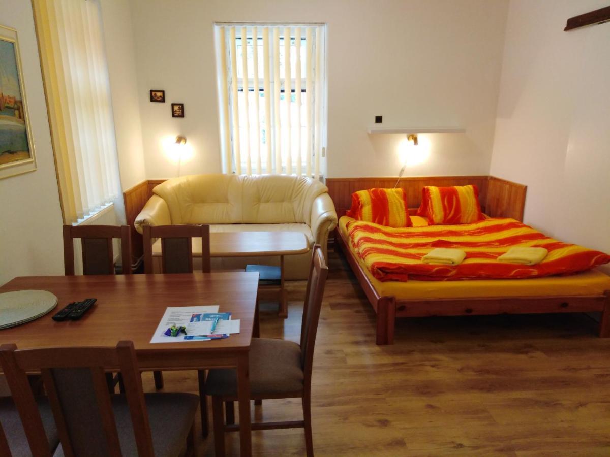 Apartmany Ilona 로끼뜨니쩨나드이제로우 외부 사진
