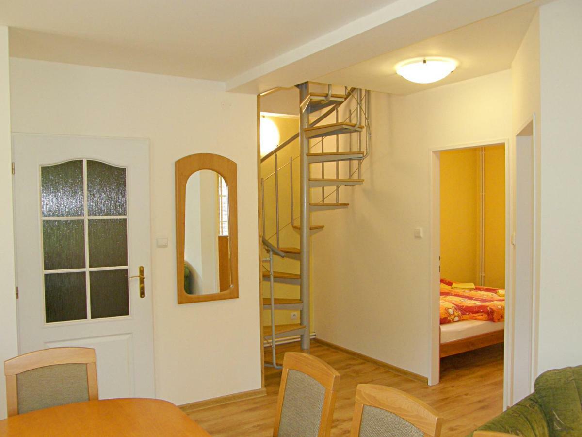 Apartmany Ilona 로끼뜨니쩨나드이제로우 외부 사진