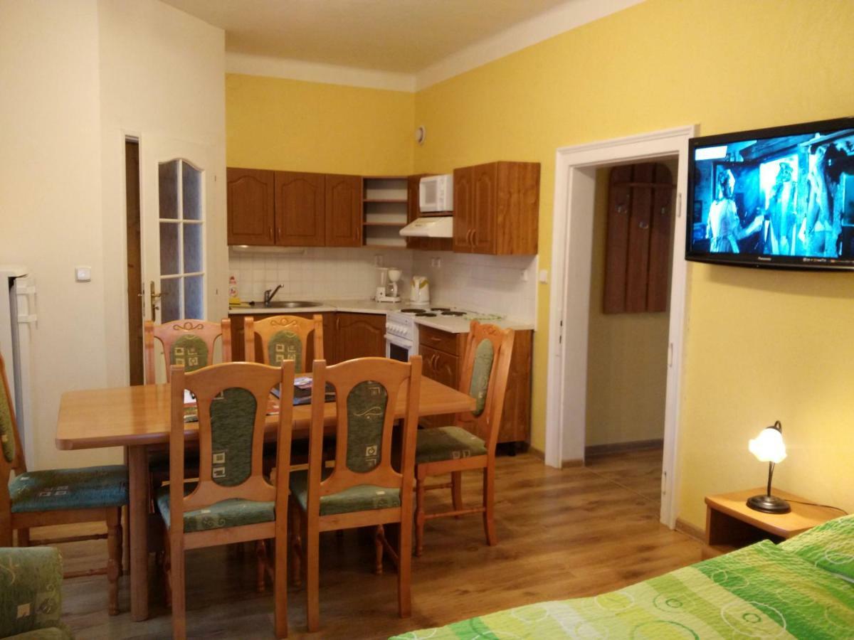 Apartmany Ilona 로끼뜨니쩨나드이제로우 외부 사진